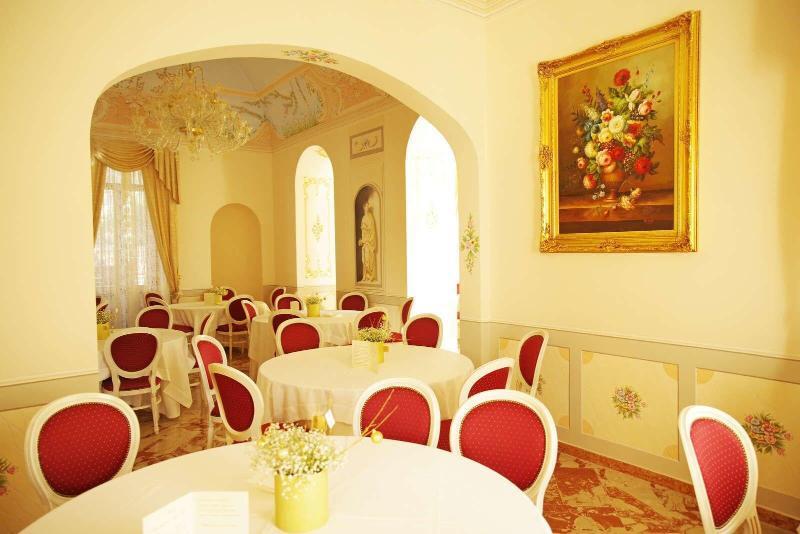 Le Scuderie Di Villa Ravenna Санникола Экстерьер фото
