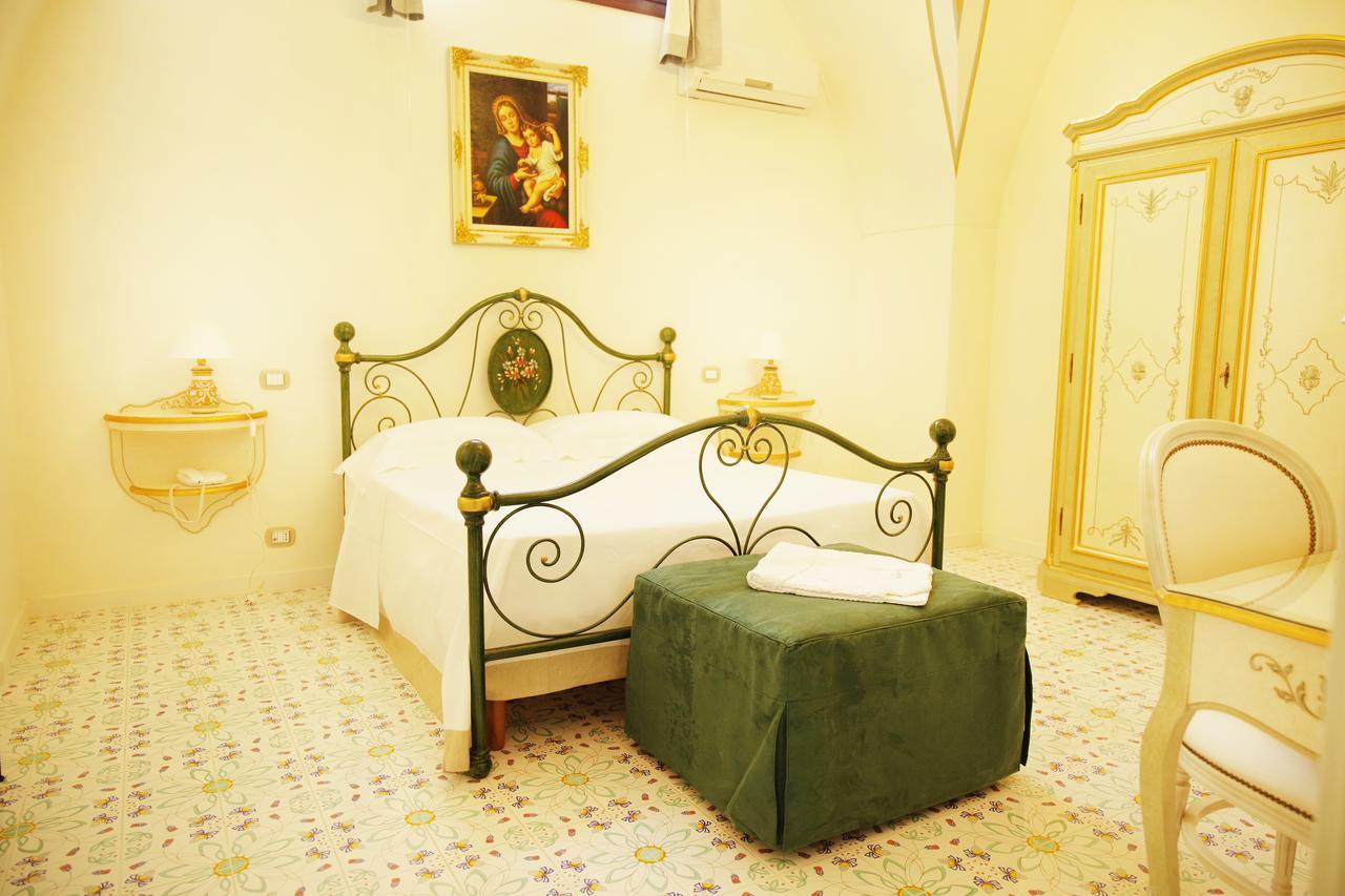 Le Scuderie Di Villa Ravenna Санникола Экстерьер фото